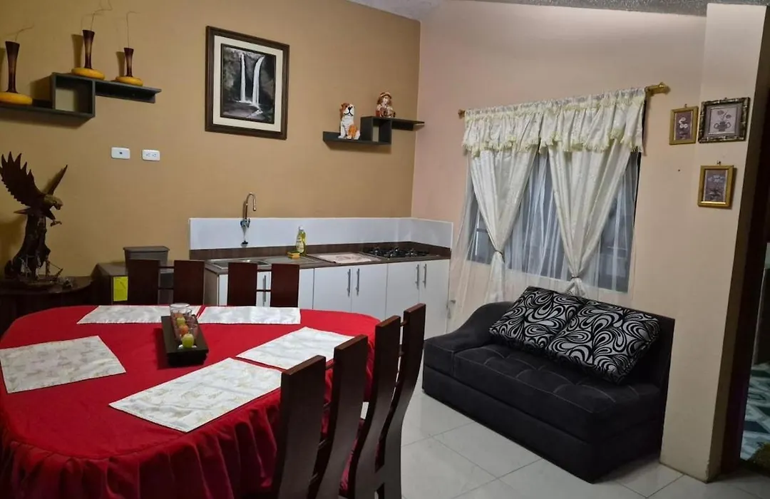 Casa Vacacional Banos De Agua Santa-1