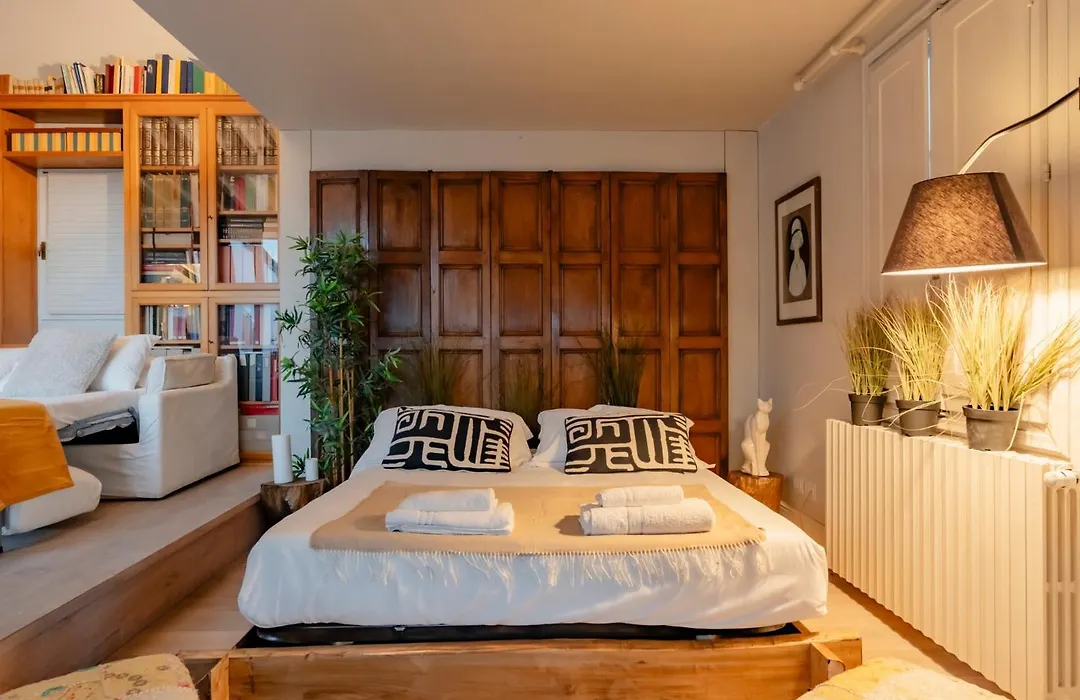 Luxury-Penthouse 50 Mt Da Pontevecchio - By Mois Collection-1