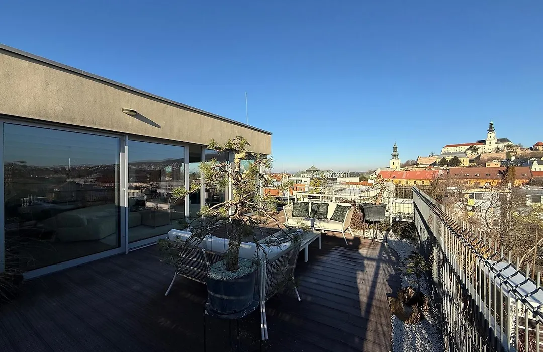 Penthouse Centrum S Dokonalym Vyhladom A Velkou Terasou-1