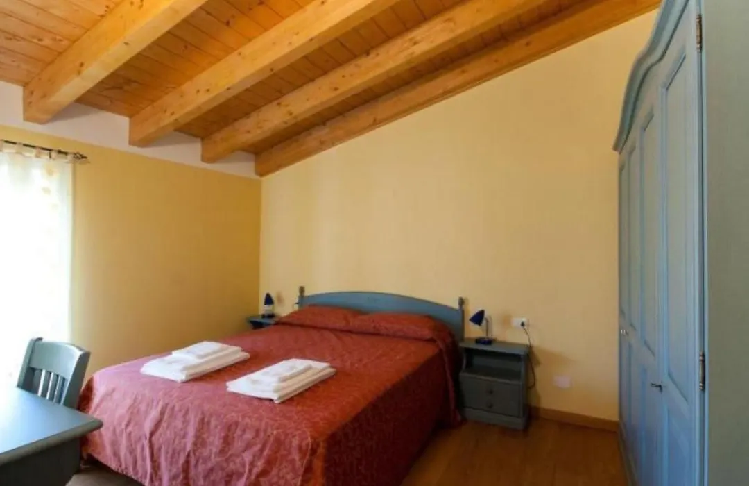 Apartment Wohnung Mit Jacuzzi Und Terrasse By Interhome-1