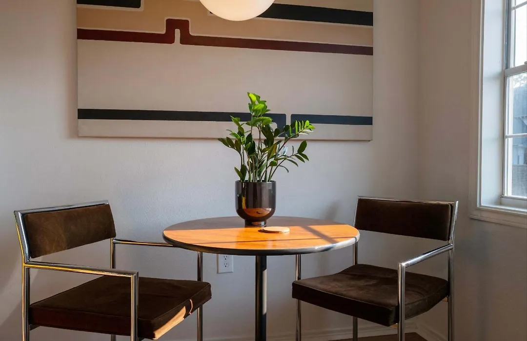 Cozy Vibe - Modern Meets Retro - With Pool & Hot Tub At The Ponderosa-1