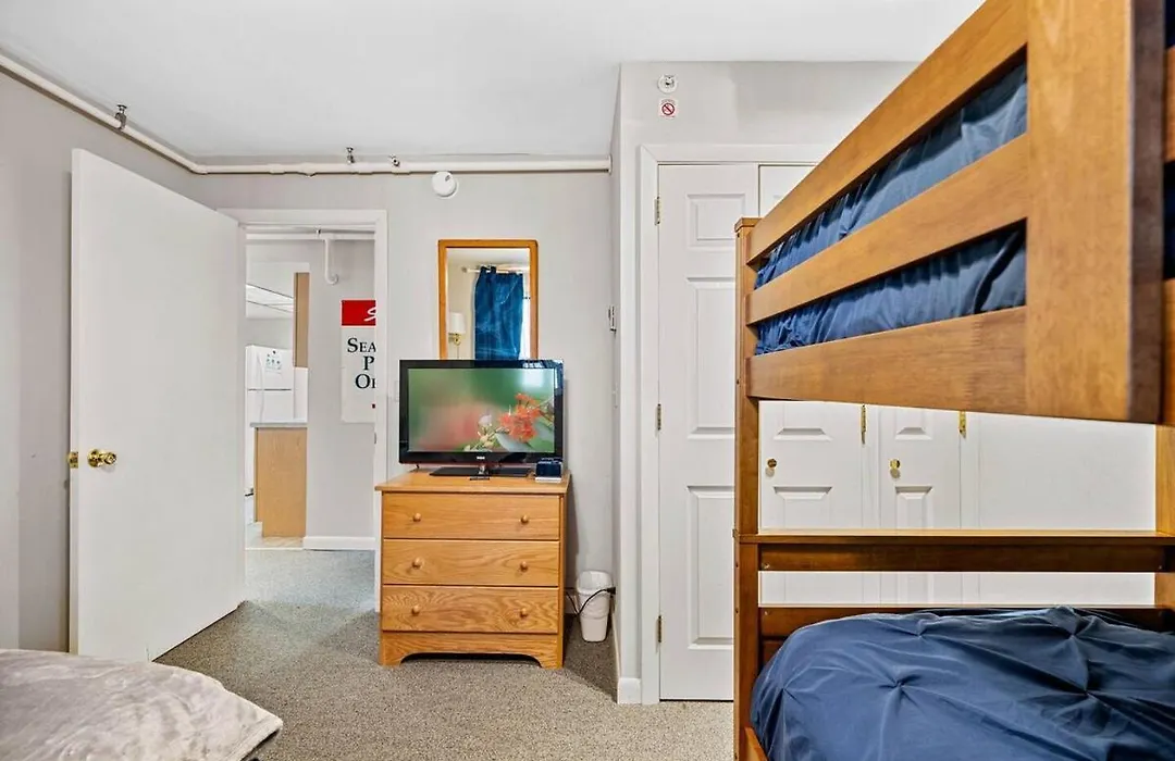 Stowe Condo - 2Br Mtn View In Prime Location-1