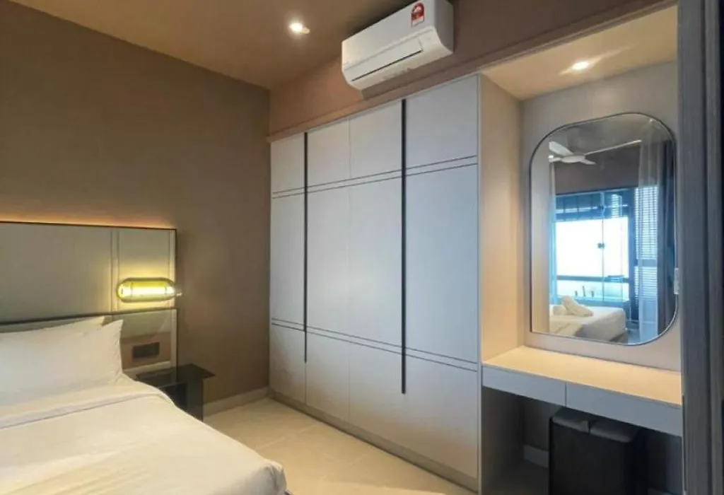 Luxury Executive Suite Antara Enigma 2Br With Bathtub And Instant Heater Lvl 24-1