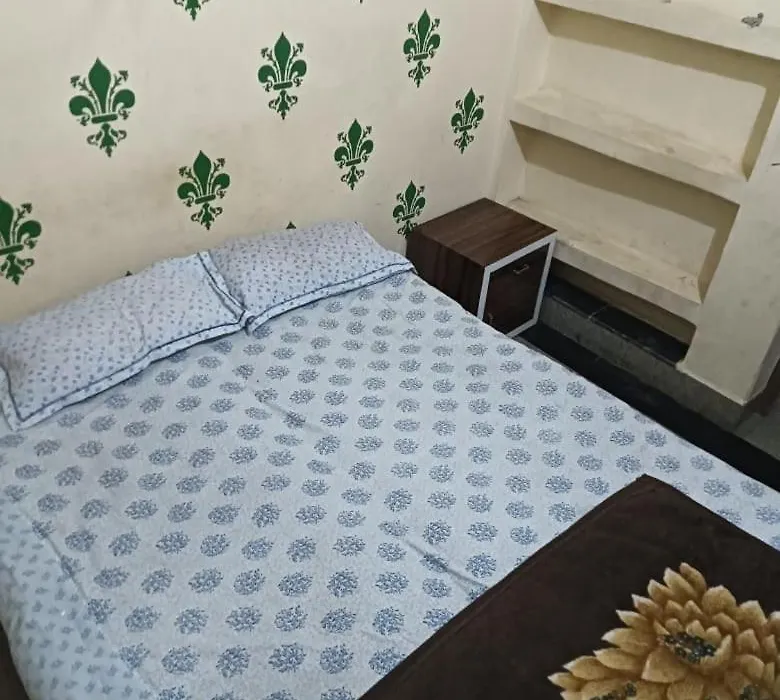 Kashi Kedar Paying Guest House-1