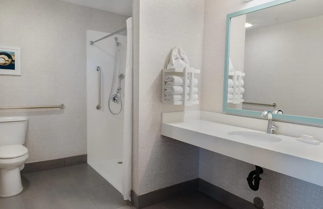 Hampton Inn & Suites Salt Lake City Airport-1