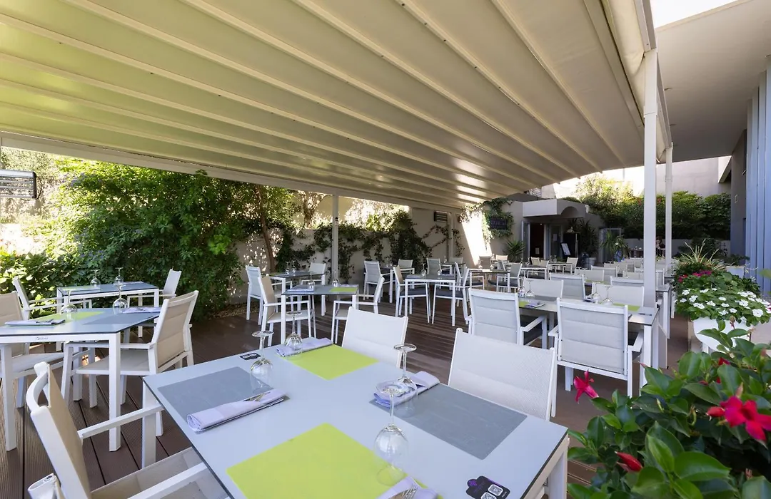 Hotel Salona Palace-1