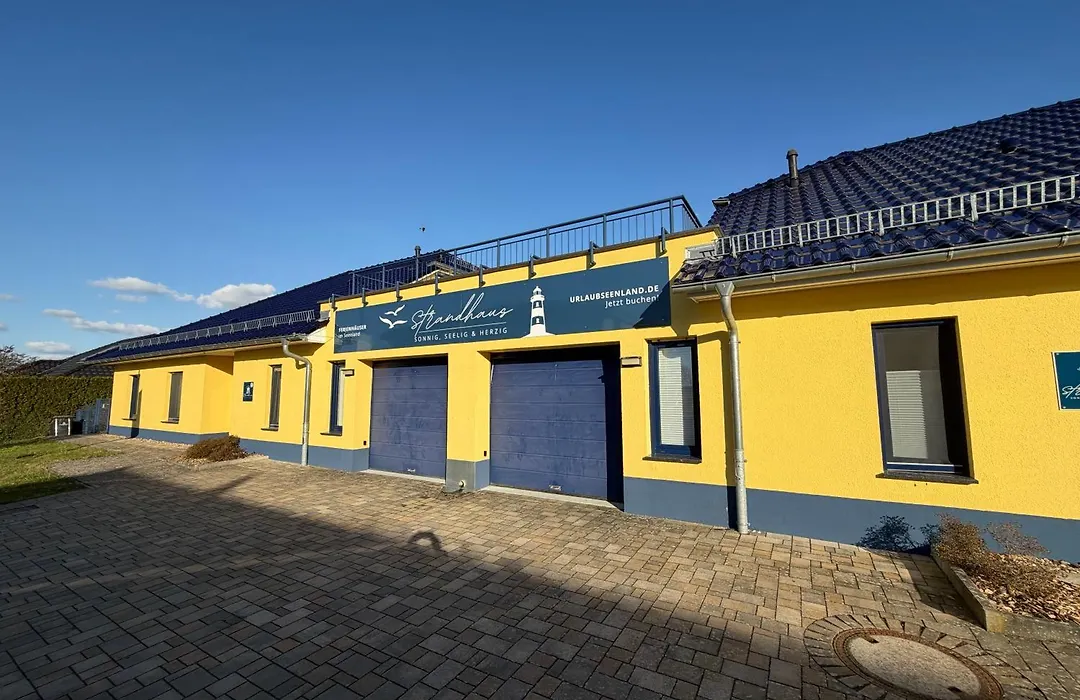 Ferienhaus Strandhaus Sonnenseite links, nur 100m vom Senftenberger See-1