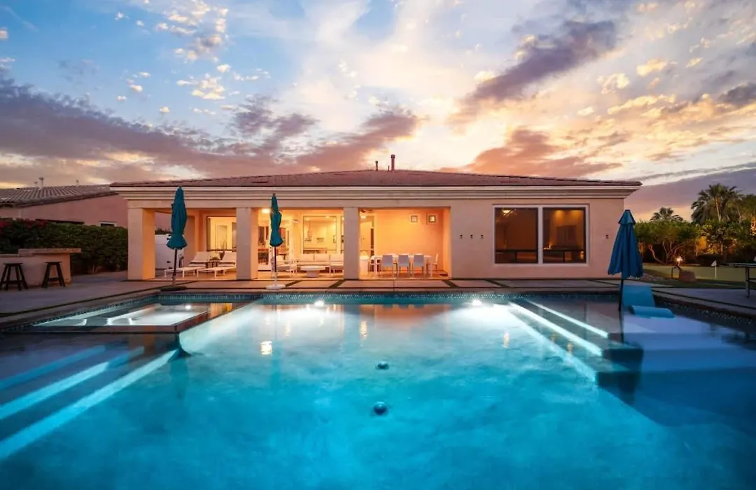 Villa In Gated Estate W Pool, Spa, Putting Green-1