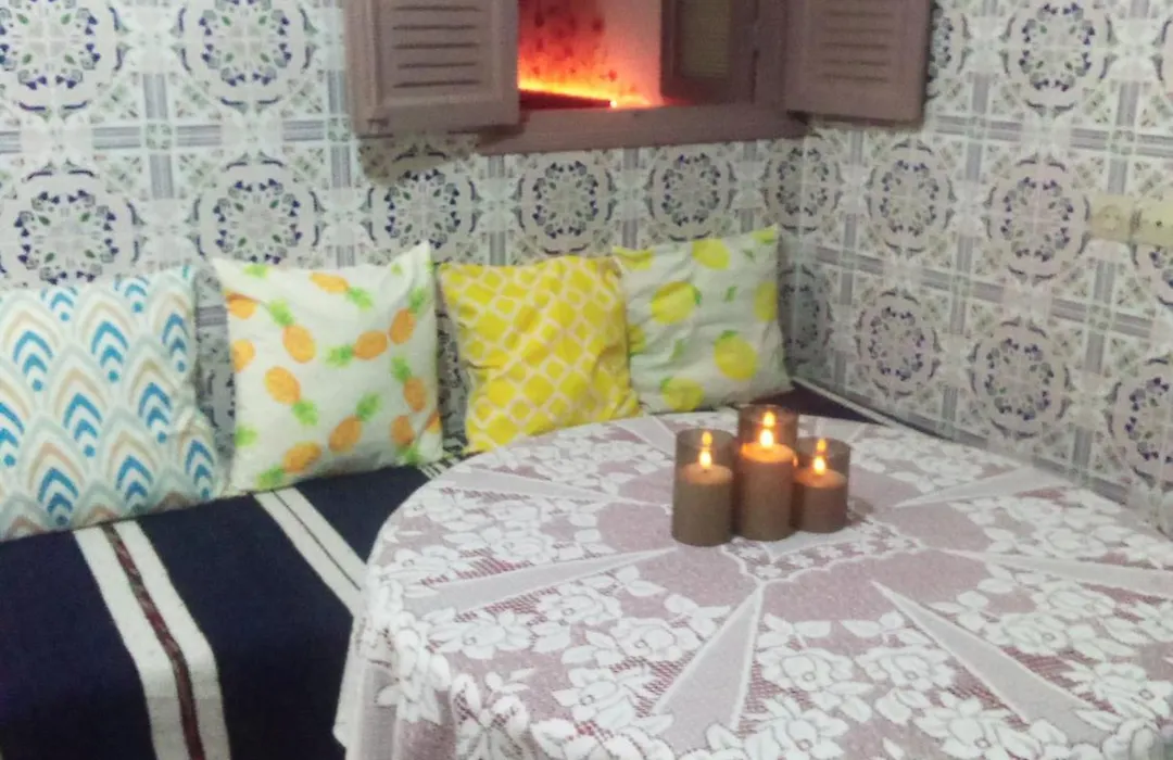 Budget Friendly -Private Room In A Moroccan Home - Host On Site-1