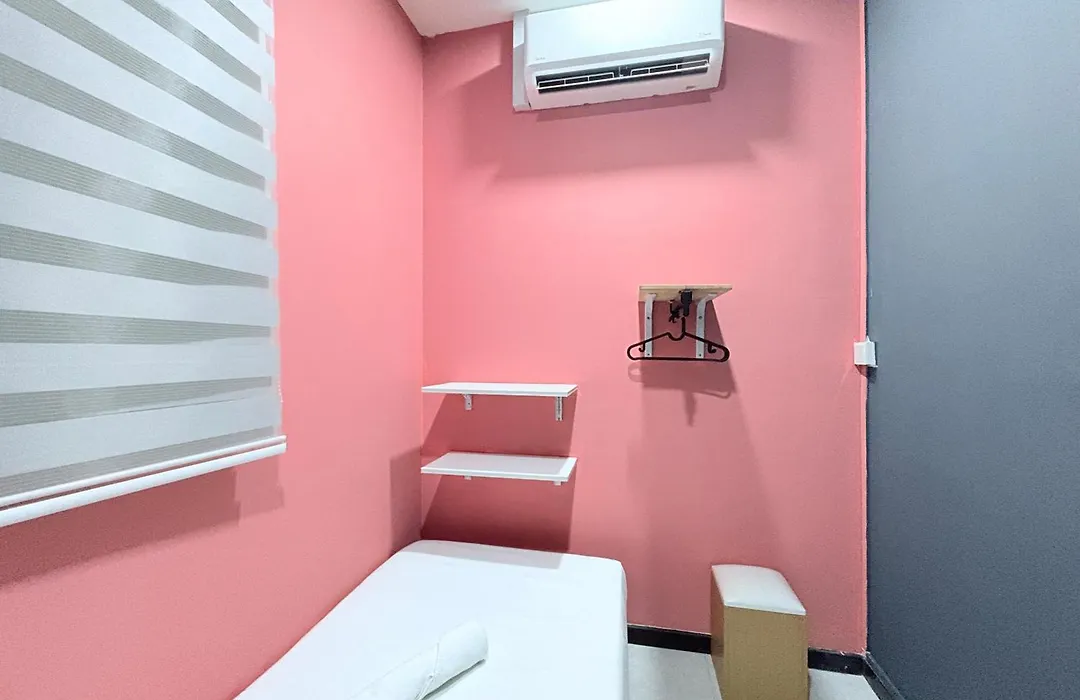 Neu Suite, Family Unit - Jelatek Lrt Gleneagles Hospital-1