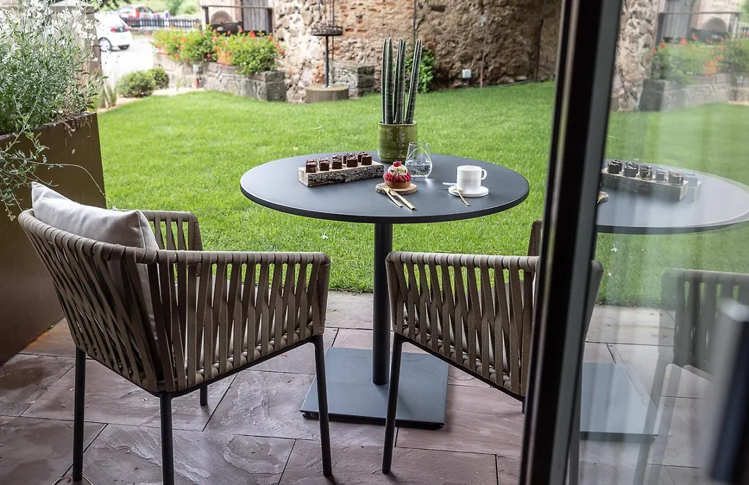 Relais Et Chateaux Le Chambard-1
