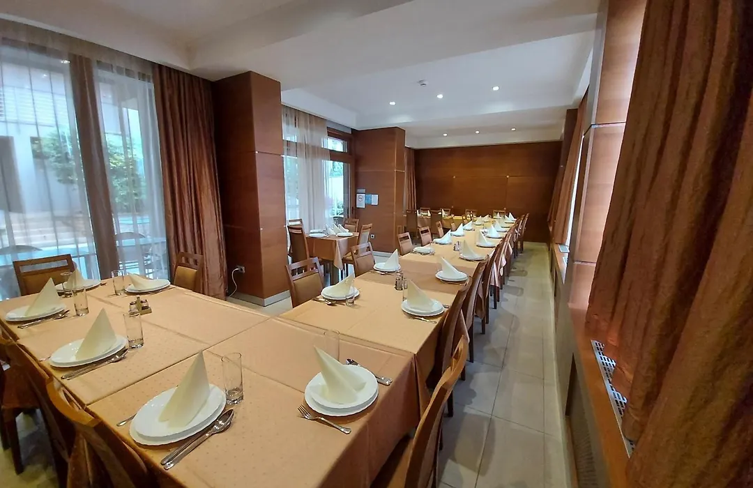 Hotel Villa Pax-1