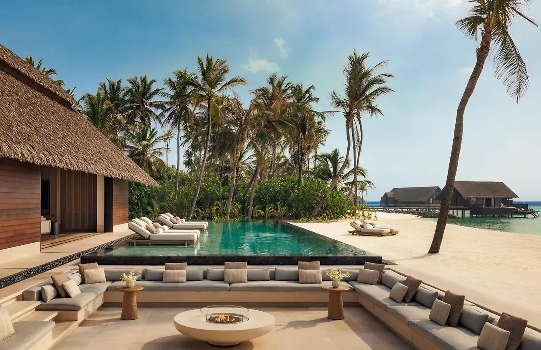 One&Only Reethi Rah-1