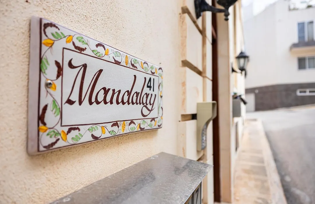 Mandalay Cozy & Affordable Apartment With Patio-1