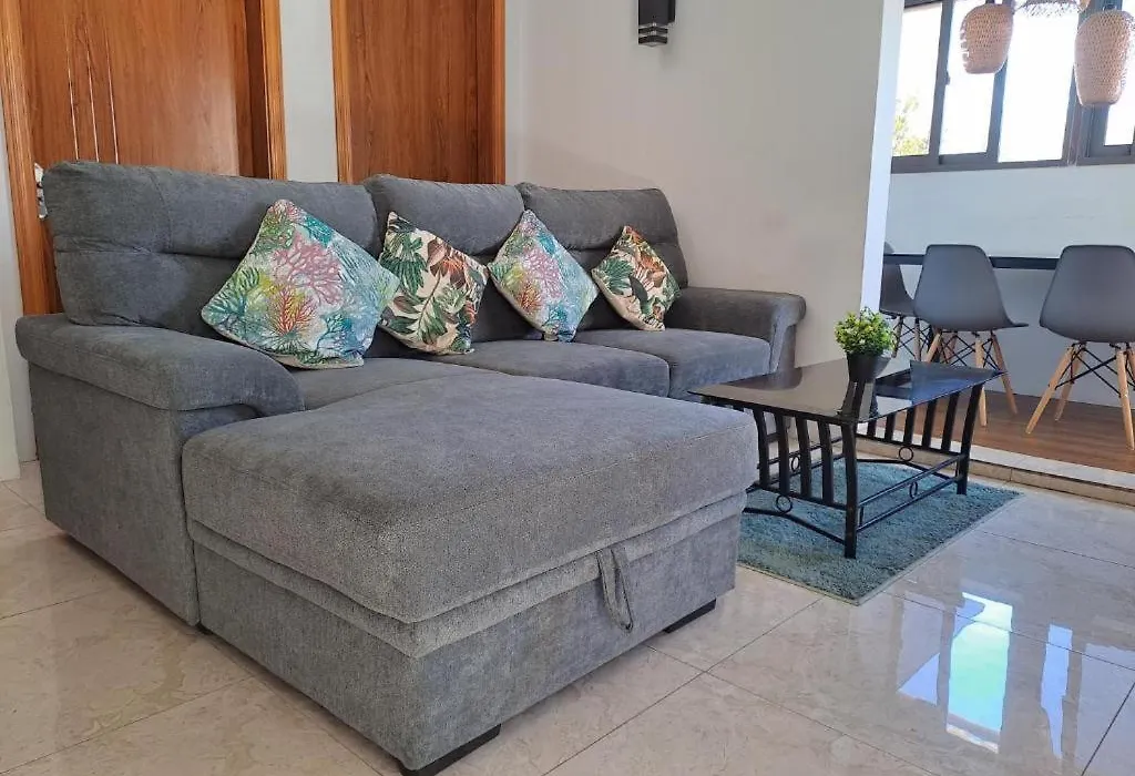 2Br Beach Apartment 3Min Walk To Flic En Flac Beach With Pool Balcony Ac-1