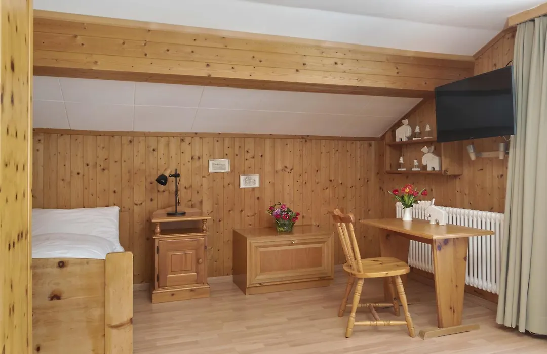 Chalet By Hotel Bad Serneus-1