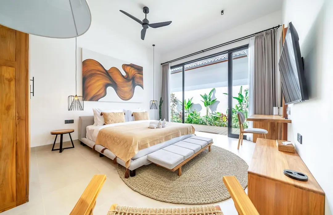 Julia - Luxurious Villa With Panoramic Jungle Views And Expansive Pool-1