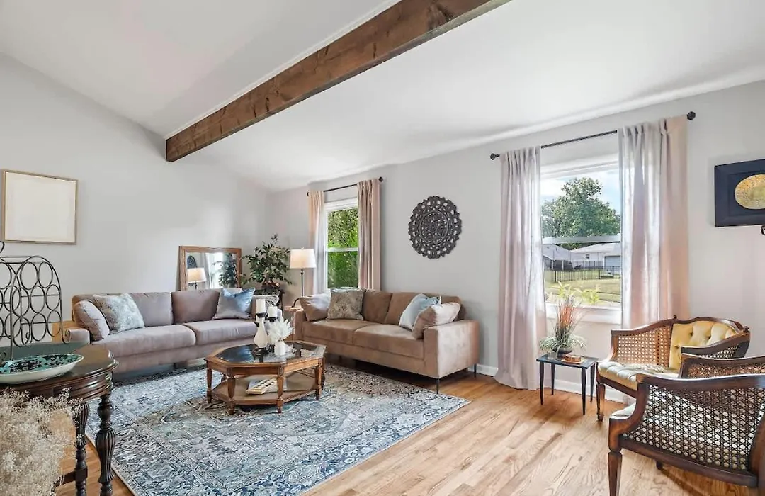Two Entire Homes With Hot Tubs And Games Sleeps 20-1