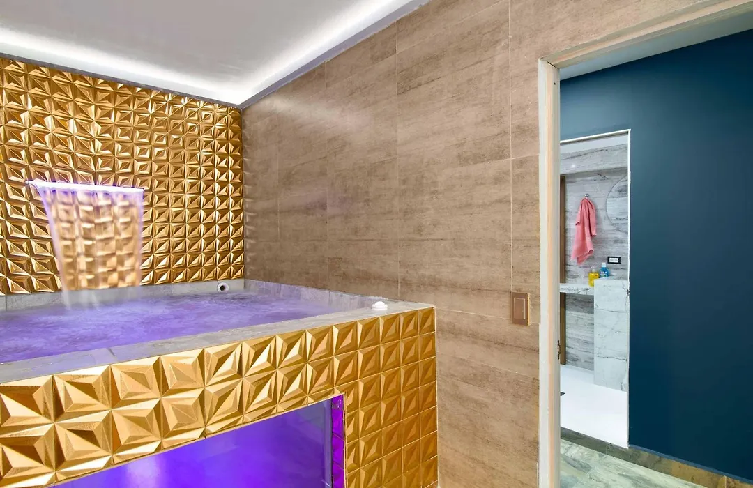 Provenza! Golden Jacuzzi - 5Br Only 1 Block From Lleras-1