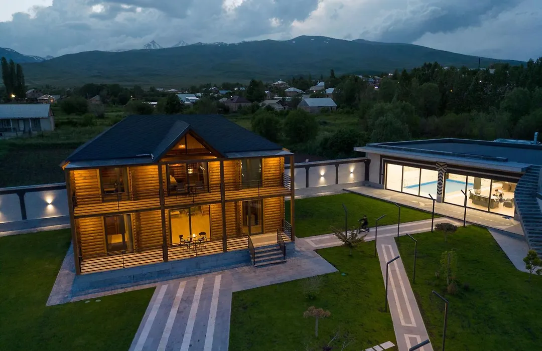 Wooden Villa With Superpool And Sauna, 30 Min From Yerevan-1
