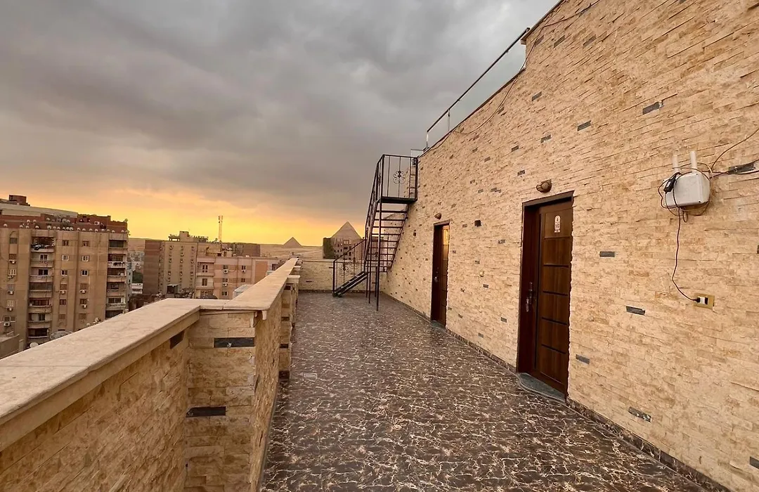 Jiwar Pyramids View Inn-1