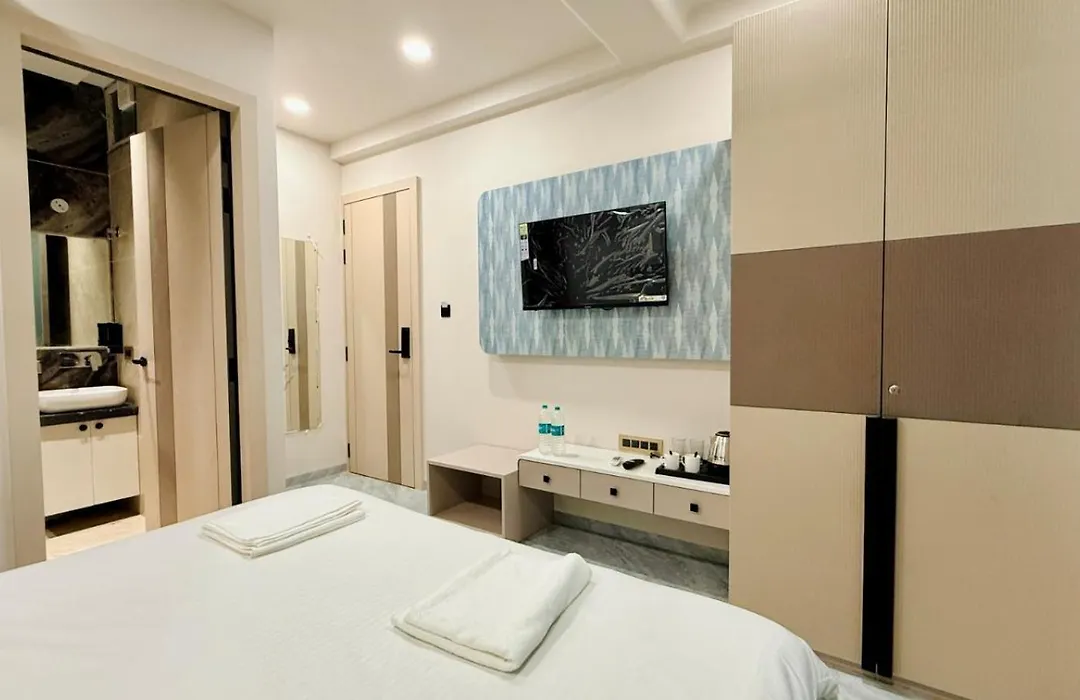 Hotel Rajvilla-1