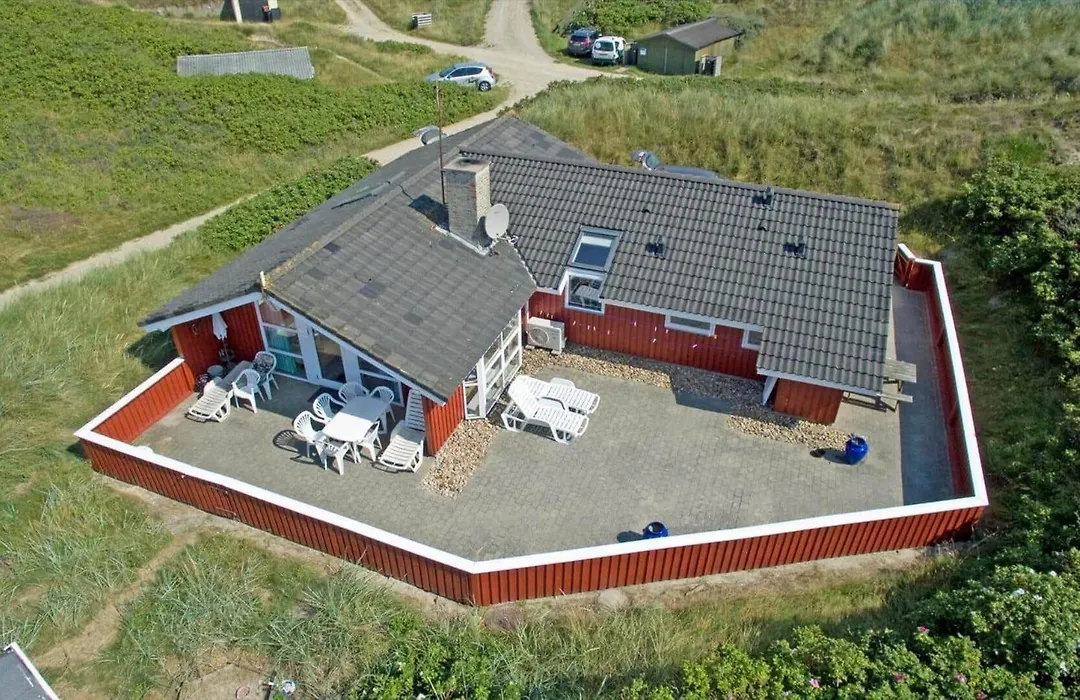 Ve397-Vejers-Strand-Bjaergevej-1-1