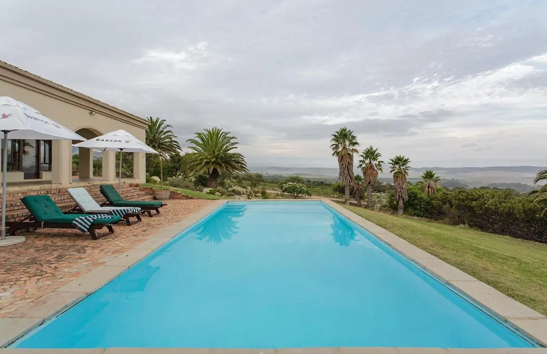 Lux 3Bdr Estate Near Hermanus Pool & Hot Tub-1