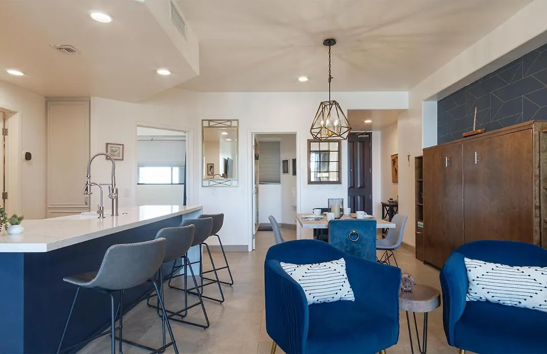 Opalo 906 | Beachfront 1 Bedroom 15 Ba With Stunning Views-1
