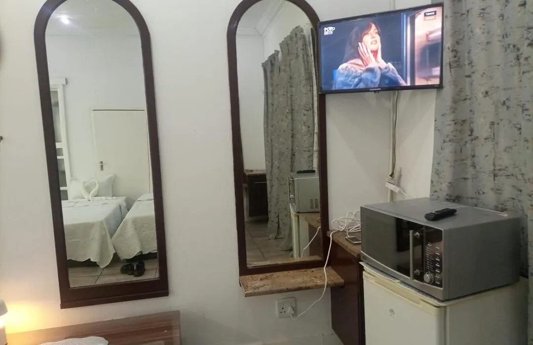 Zanem Guest House-1