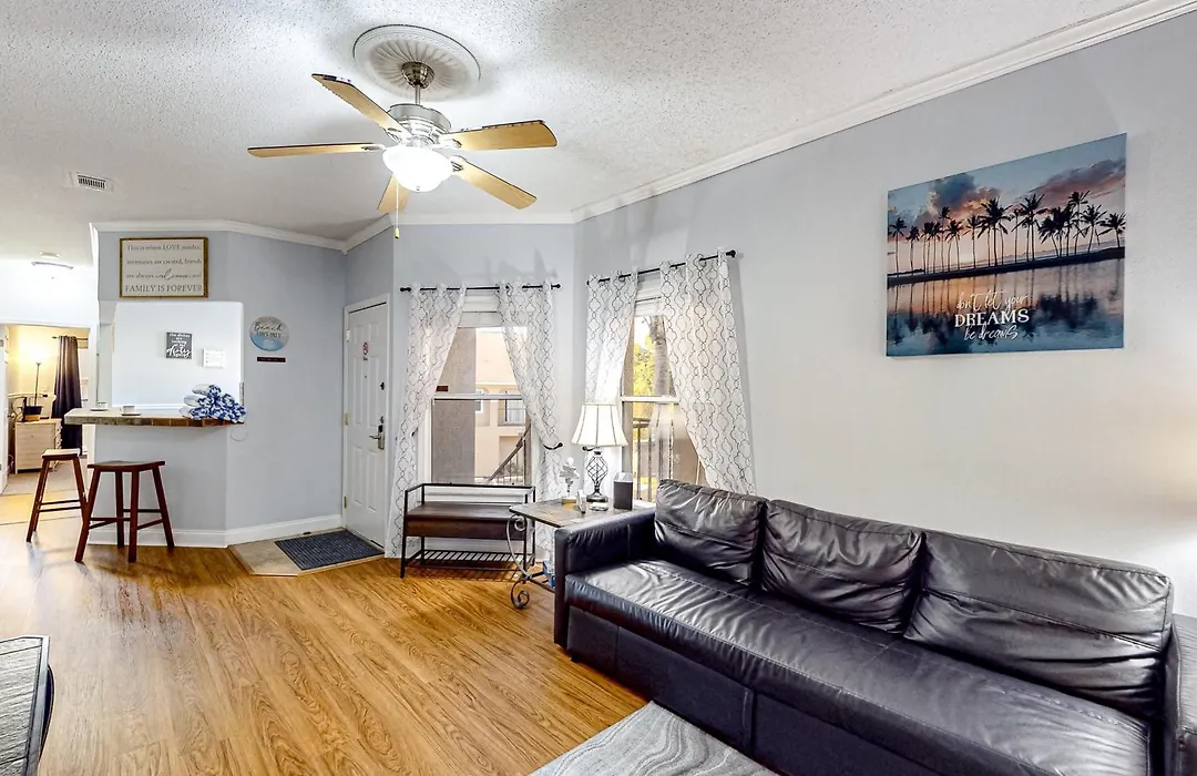 Sunny Condo With Pool, Hot Tub, Tennis Court, & Gym - Balcony & Washer/Dryer-1