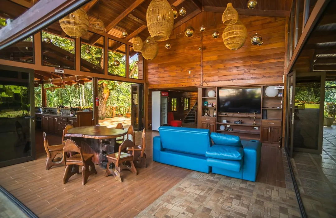 Finca Rica Lodge-1