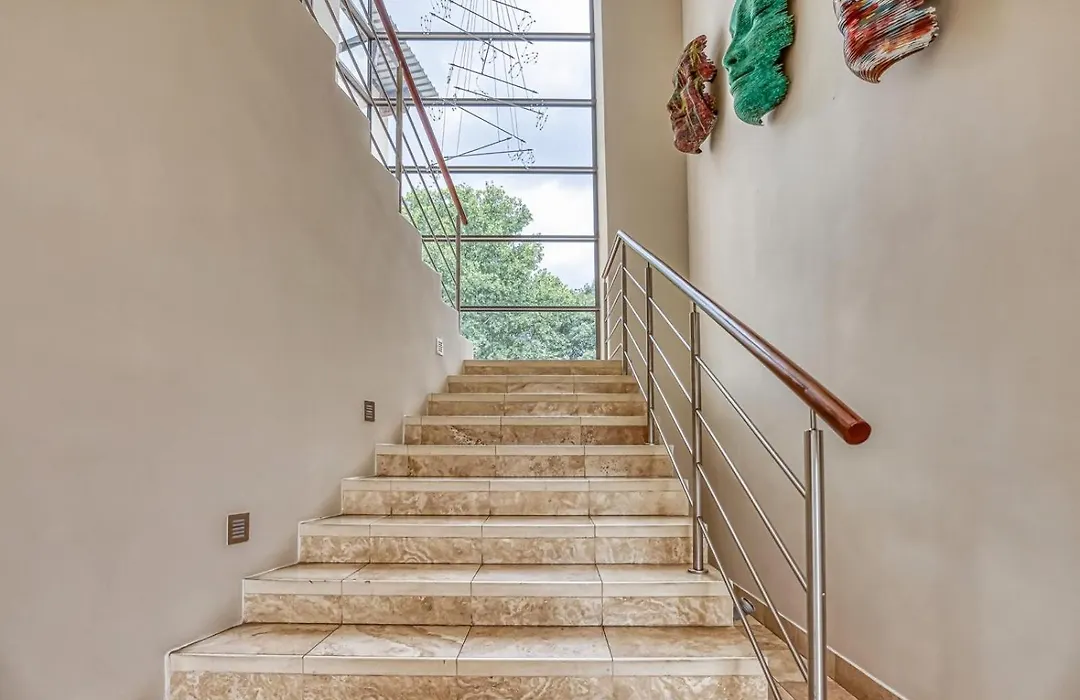 Executive 4 Bedroom Home In A Secured Neighborhood - Luxury, Privacy, And Comfort-1