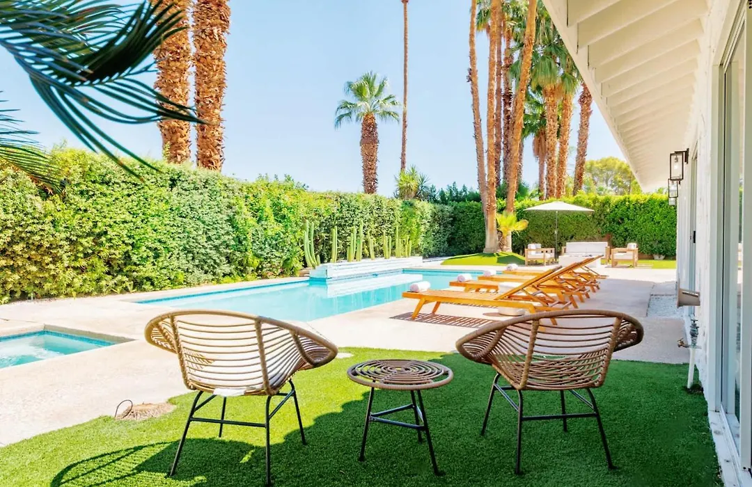 Mountain View Desert Villa With Pool & Jacuzzi-1