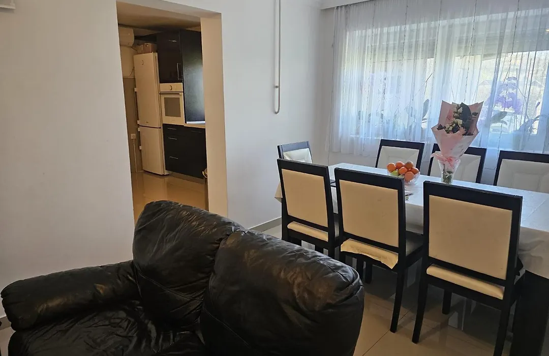 Violeta Guest House-1