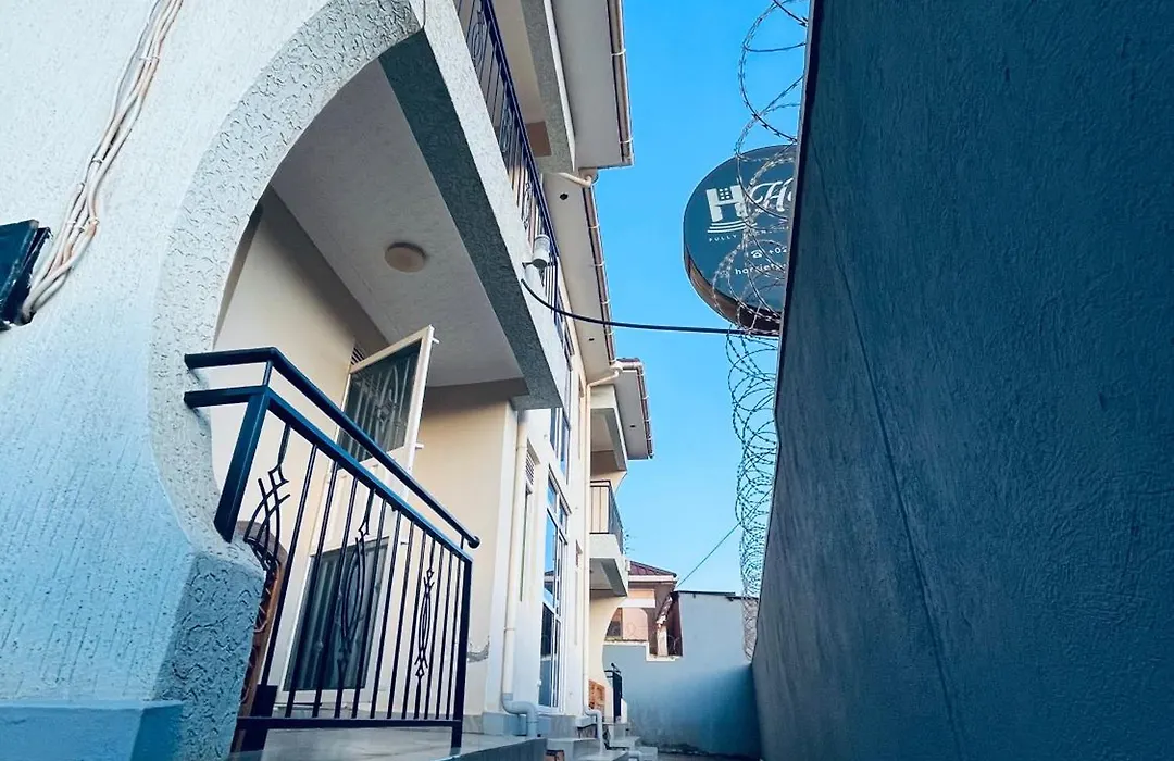 Harrieta Suites-1