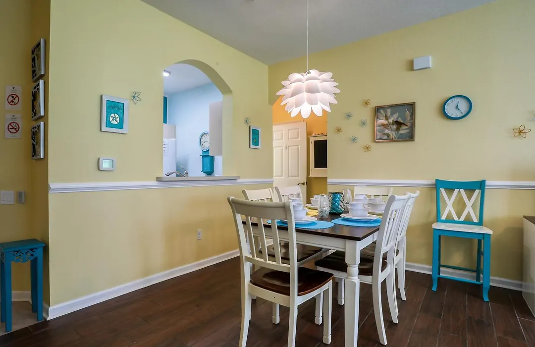 Resort Condo Near Disney With Pool, Hot Tub, Tennis, Central Ac, & Washer/Dryer-1