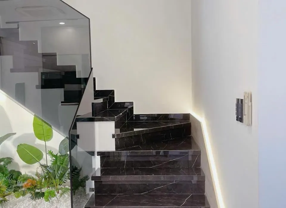 Phoenix House - Novaworld Luxury Apartment-1