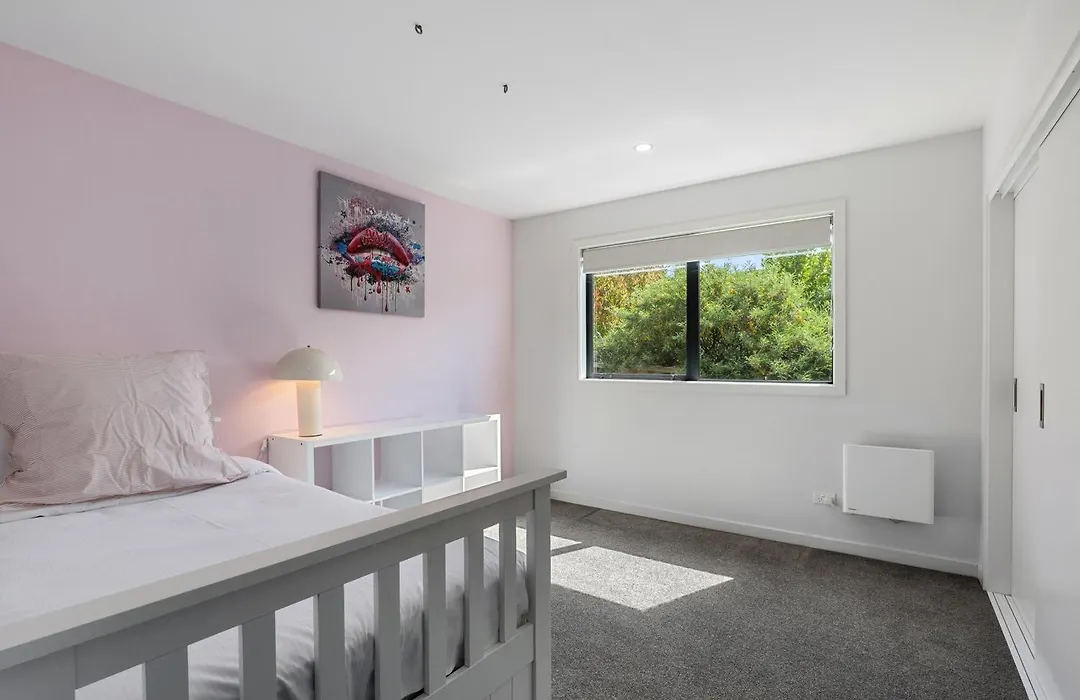 The Ridgeway Suite - Swim Spa & Coastal Luxury-1