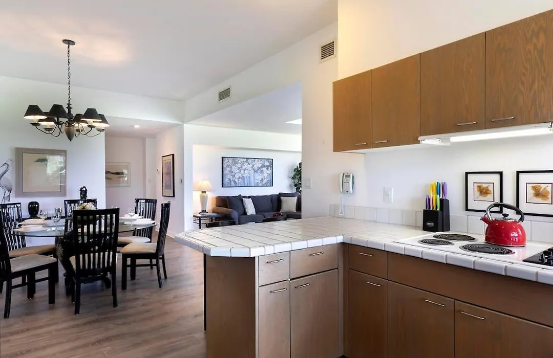 Condo With Golf Views Pool & Hot Tub-1