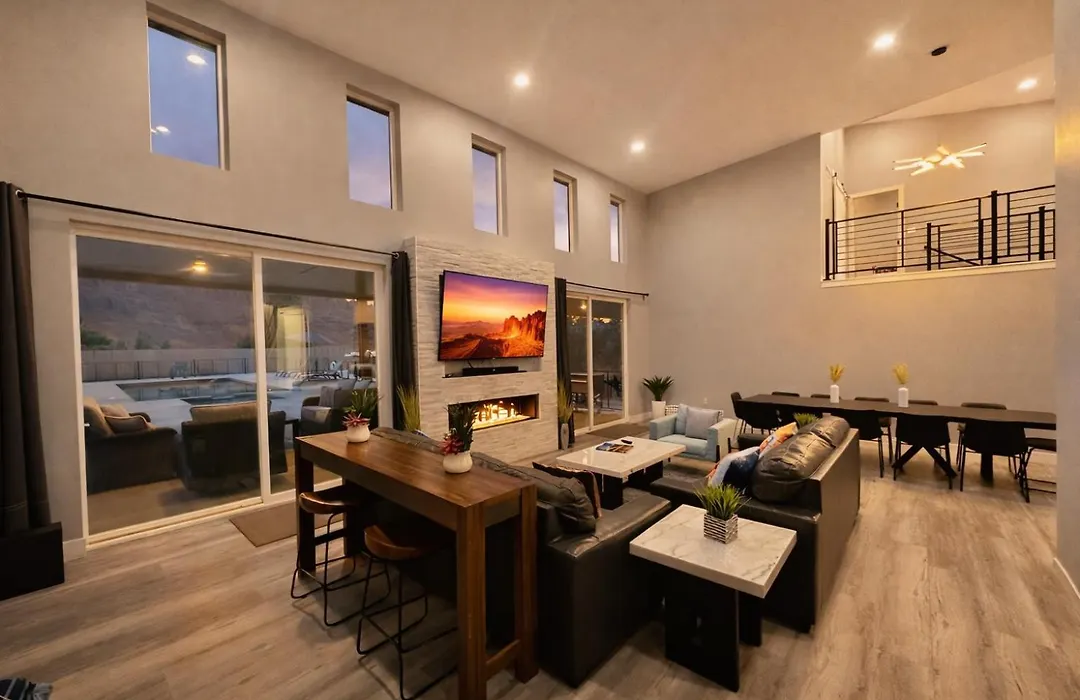 Exclusive Retreats Desert Panorama With Private Pool, Hot Tub, Bocce Court-1