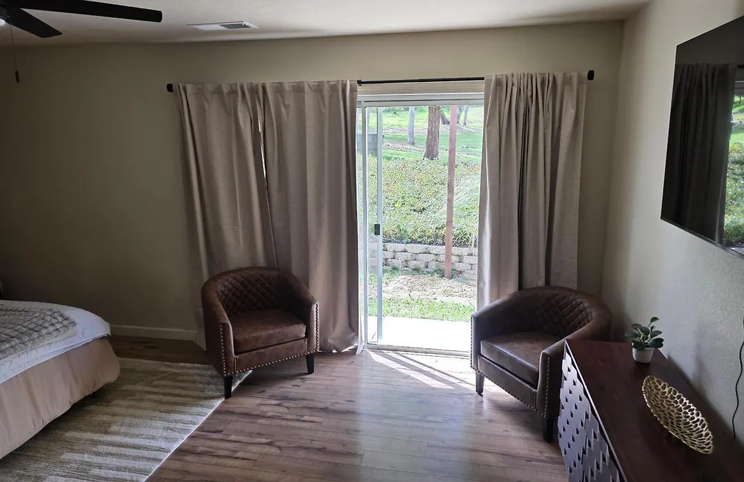 Spacious Ranch Retreat Near Yosemite & Bass Lake With Hot Tub & Game Room-1