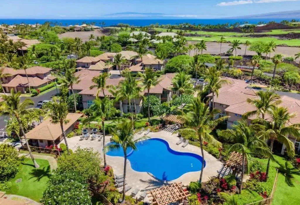 Townhouse With Pool Lanai & Hot Tub-1
