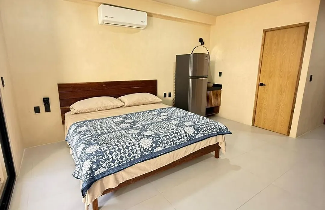 Estudio Con Jacuzzi Privado-1