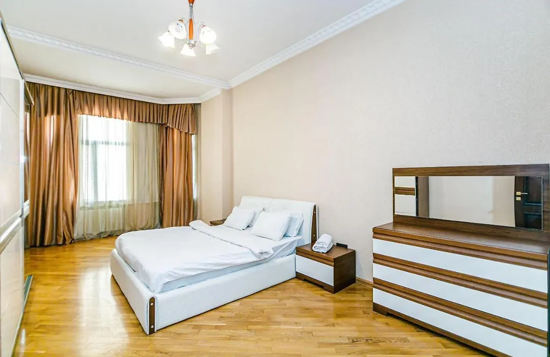 Lilac Vip Apartment In Nizami-1
