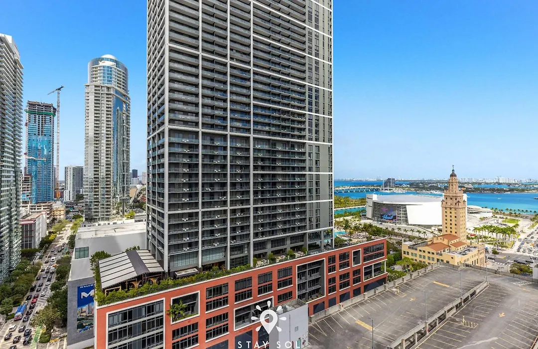 Sunset Terrace Summer Kitchen 1BR-2BA Miami-1