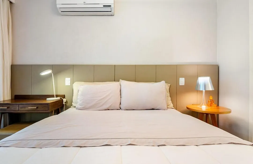 Apt In Leblon With 24-Hour Security, 2Br And Balcony-1