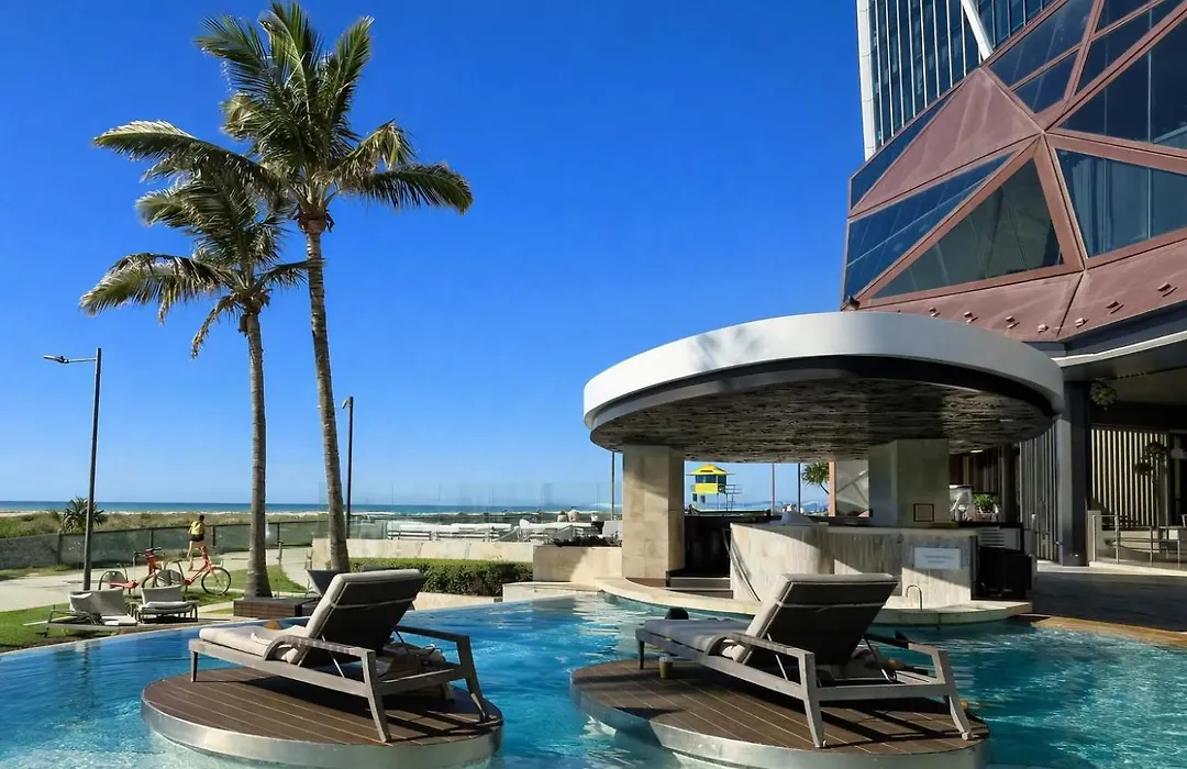 Oceanfront Luxury 2 Bedroom Apt-1