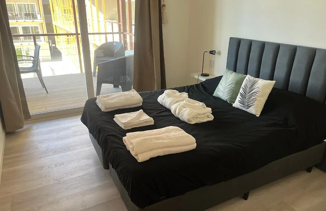 Departamento De Mar - Uf 228 Torre Sur - La Reserva, Almarena-1