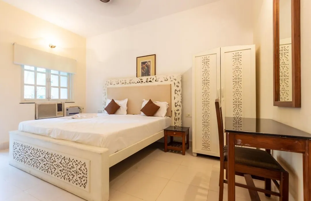 Av Apartment Beach Candolim-1